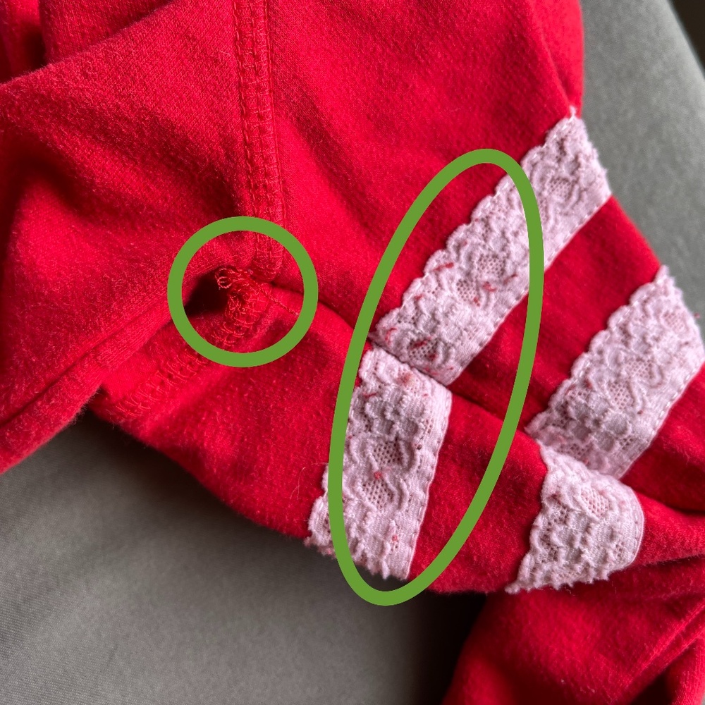 womens Wisconsin Badgers red hoodie sweatshirt, medium - Picture 12 of 12